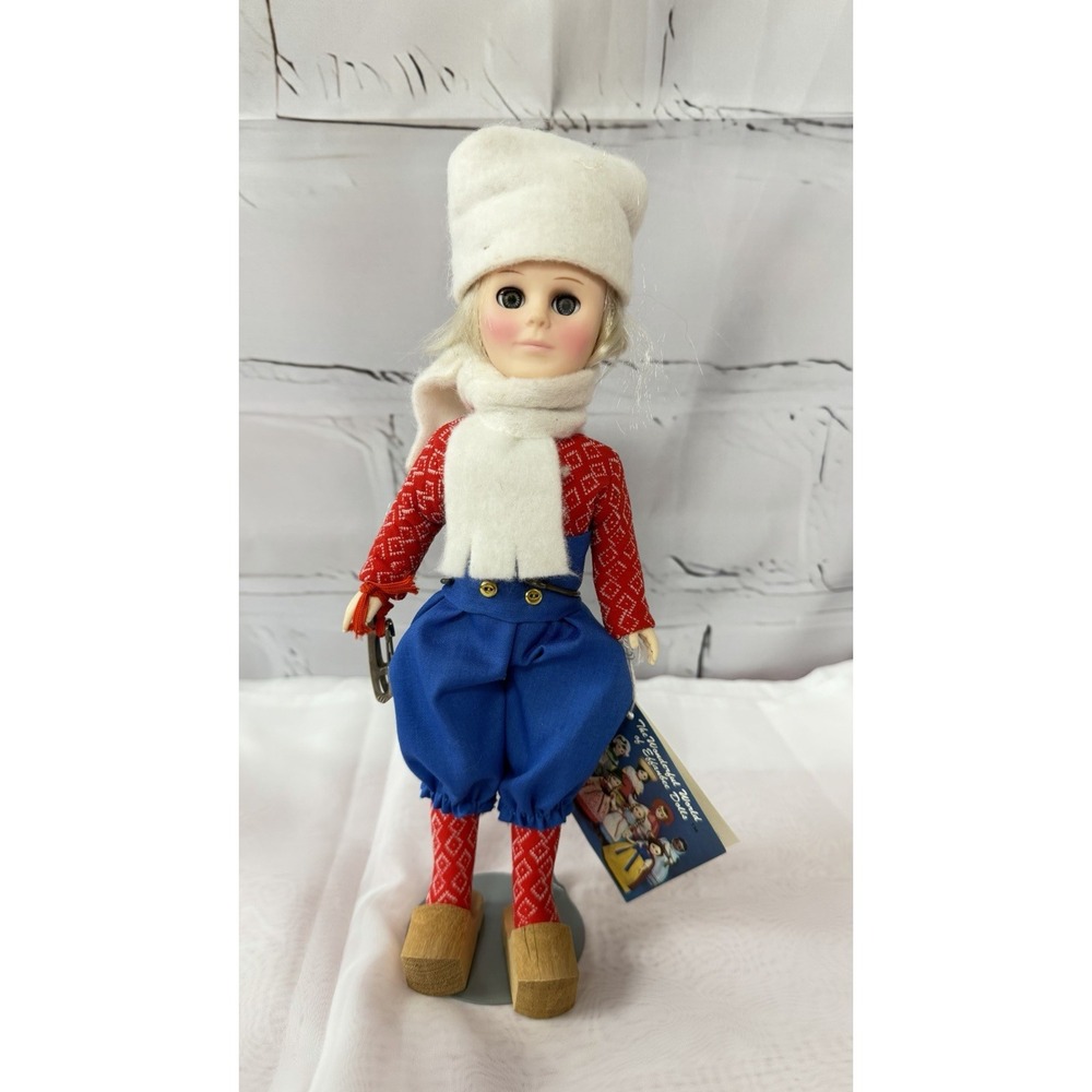 Holland Boy The Wonderful World of Effanbee Dolls International 11" Clogs 1984
